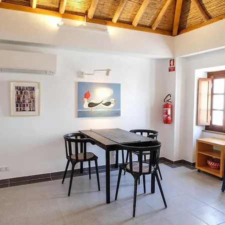 Casa Raino Tavira